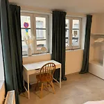 Altstadt 82qm! 5 Schlafplaetze! *